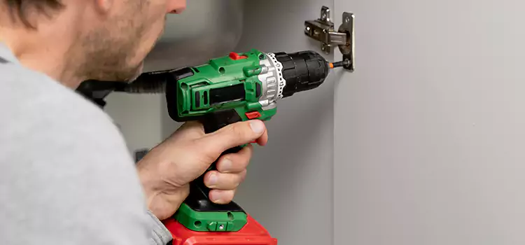 Commercial Door Hinge Repair Wildwood